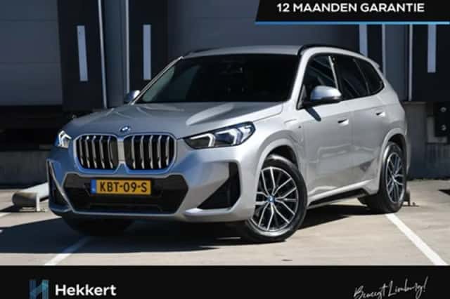 BMW X1 (2024) thumbnail 1