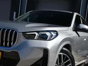 BMW X1 (2024) thumbnail 3