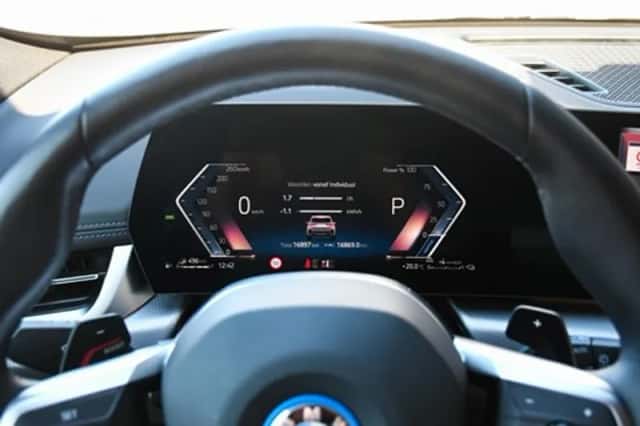 BMW X1 (2024) thumbnail 23