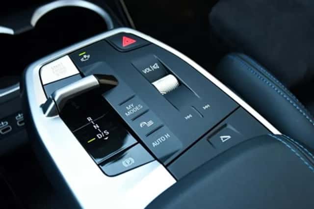 BMW X1 (2024) thumbnail 37