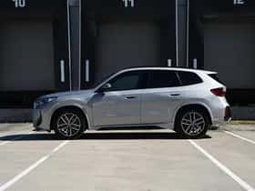 BMW X1 (2024) thumbnail 5