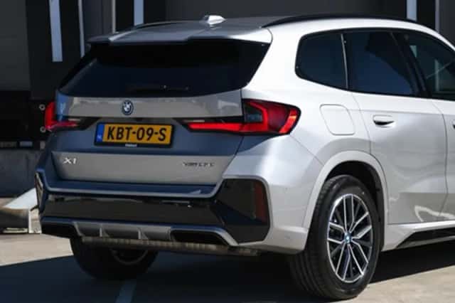 BMW X1 (2024) thumbnail 8