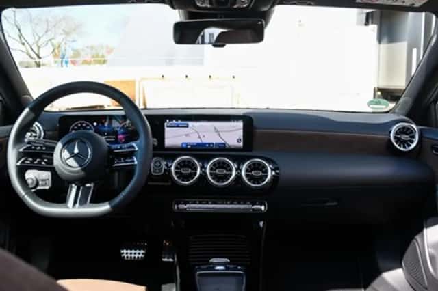 Mercedes-Benz A (2025) thumbnail 20
