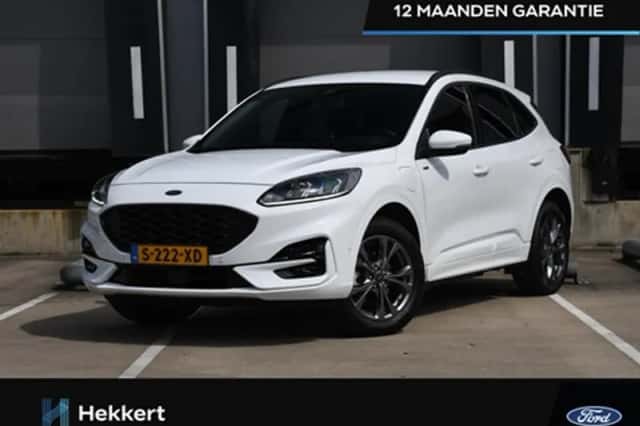 Ford Kuga (2023) thumbnail 1