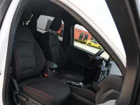 Ford Kuga (2023) thumbnail 11