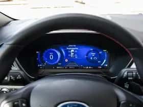 Ford Kuga (2023) thumbnail 18