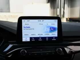 Ford Kuga (2023) thumbnail 19