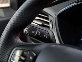 Ford Kuga (2023) thumbnail 32