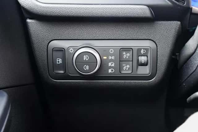 Ford Kuga (2023) thumbnail 34