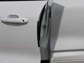 Ford Kuga (2023) thumbnail 36