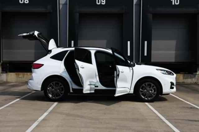 Ford Kuga (2023) thumbnail 37