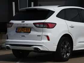 Ford Kuga (2023) thumbnail 6