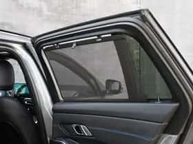 BMW 330 (2023) thumbnail 26