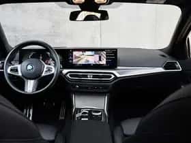 BMW 330 (2023) thumbnail 31