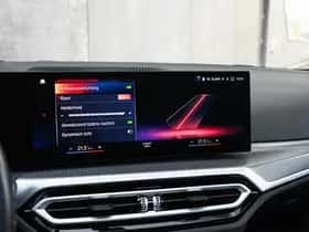 BMW 330 (2023) thumbnail 43