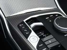 BMW 330 (2023) thumbnail 48