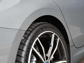 BMW 330 (2023) thumbnail 65