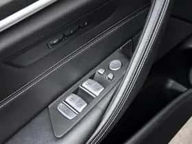 BMW 530 (2023) thumbnail 55