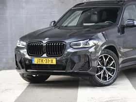 BMW X3 (2023) thumbnail 2