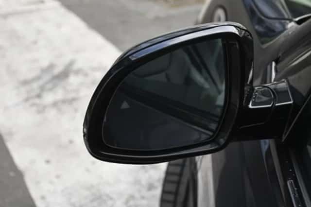 BMW X3 (2023) thumbnail 11