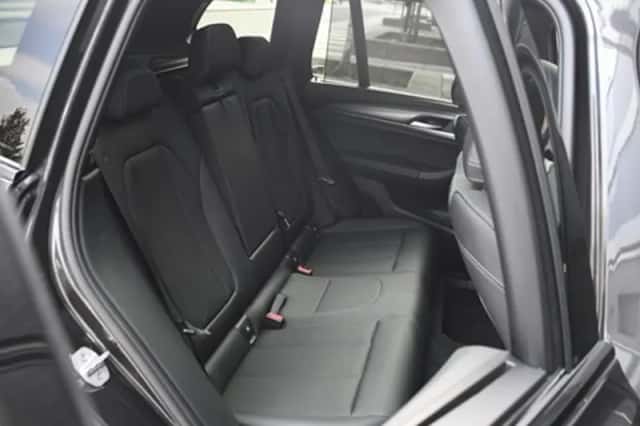 BMW X3 (2023) thumbnail 18