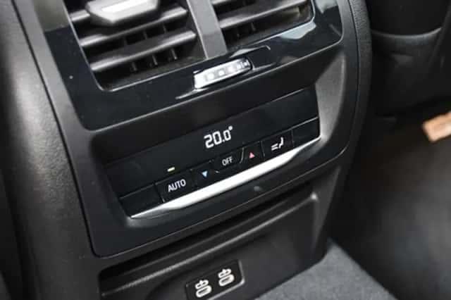 BMW X3 (2023) thumbnail 19