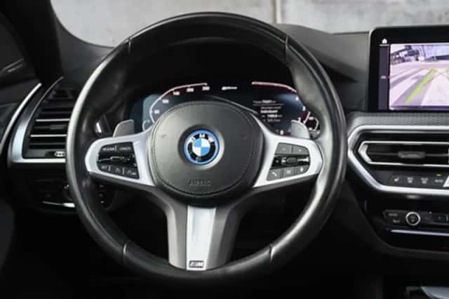 BMW X3 (2023) thumbnail 24
