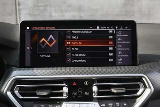BMW X3 (2023) thumbnail 28