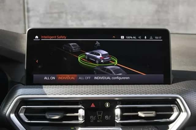 BMW X3 (2023) thumbnail 30