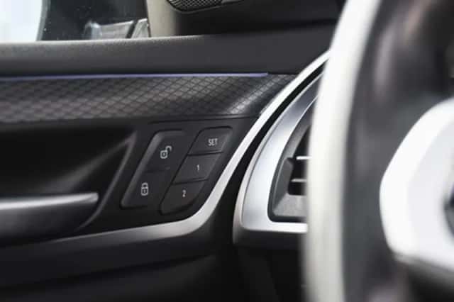 BMW X3 (2023) thumbnail 48
