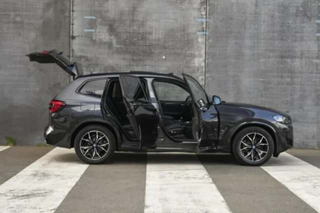 BMW X3 (2023) thumbnail 56