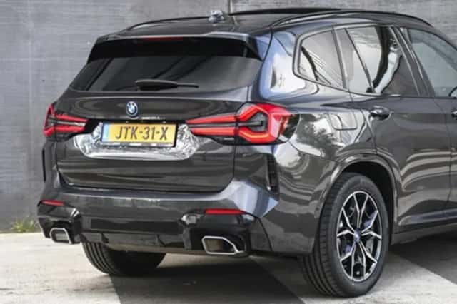 BMW X3 (2023) thumbnail 8