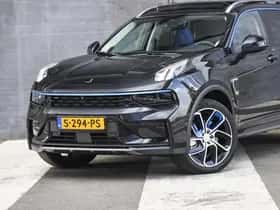 Lynk & Co 01 (2023) thumbnail 2