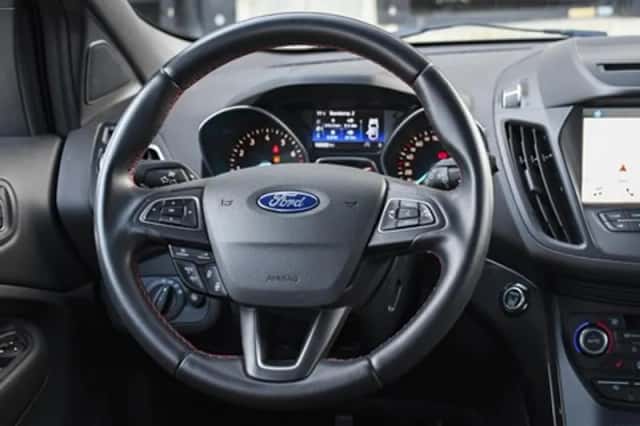 Ford Kuga (2019) thumbnail 18