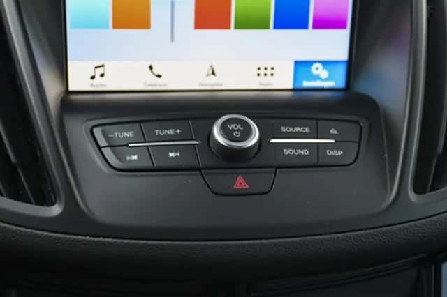 Ford Kuga (2019) thumbnail 26
