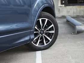 Ford Kuga (2019) thumbnail 7