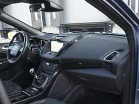 Ford Kuga (2019) thumbnail 9