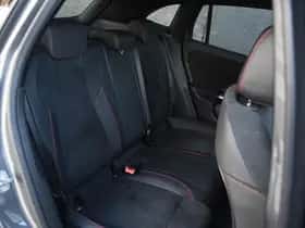 Mercedes-Benz GLA (2025) thumbnail 11