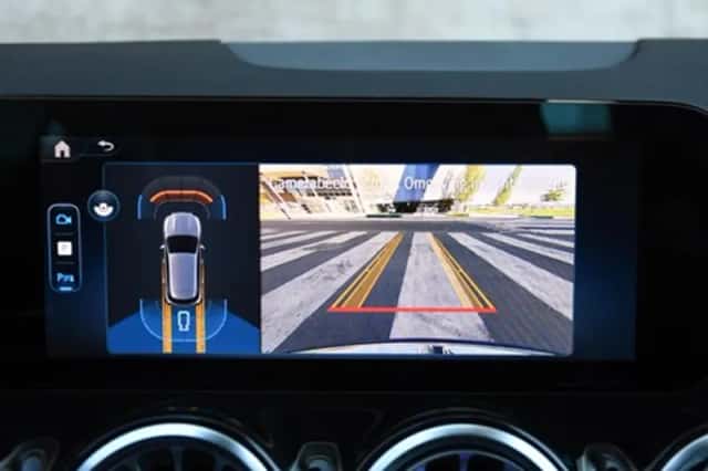 Mercedes-Benz GLA (2025) thumbnail 22