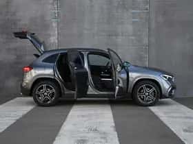 Mercedes-Benz GLA (2025) thumbnail 36