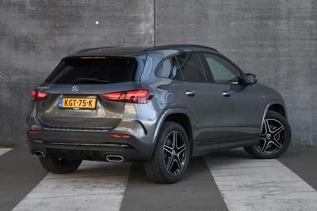 Mercedes-Benz GLA (2025) thumbnail 6