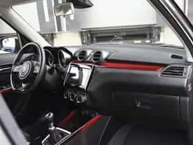 Suzuki Swift (2023) thumbnail 11