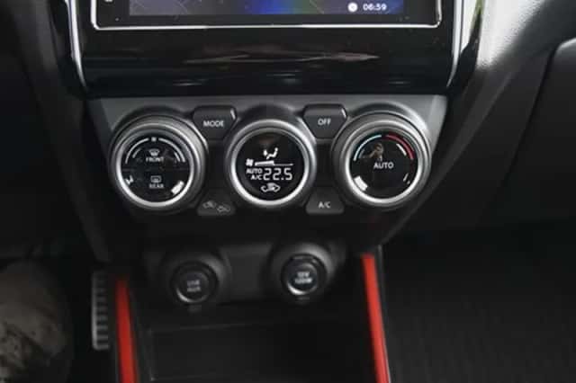 Suzuki Swift (2023) thumbnail 25