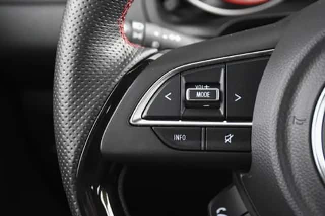 Suzuki Swift (2023) thumbnail 30