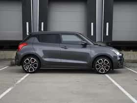 Suzuki Swift (2023) thumbnail 4