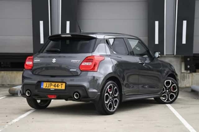 Suzuki Swift (2023) thumbnail 5