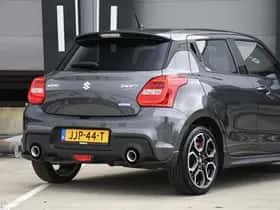 Suzuki Swift (2023) thumbnail 6
