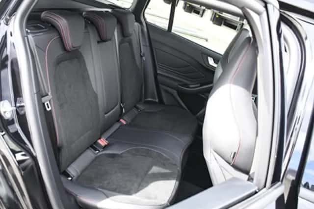 Ford Focus (2024) thumbnail 22