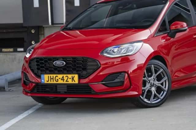 Ford Fiesta (2023) thumbnail 2