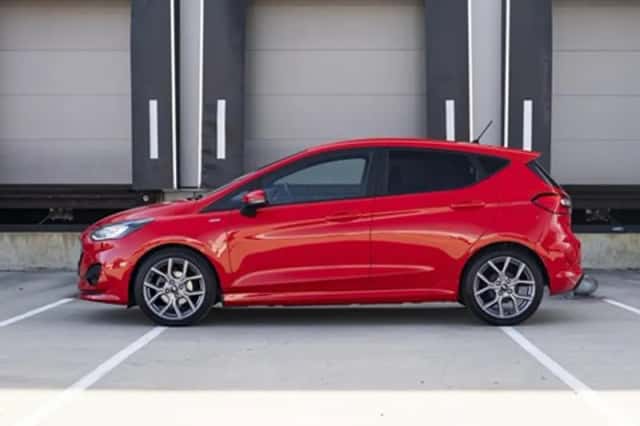 Ford Fiesta (2023) thumbnail 3